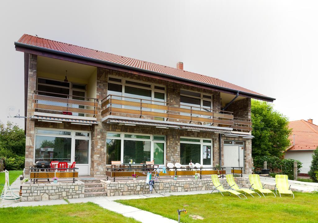 Boathouse Balatonlelle With Sauna Room photo